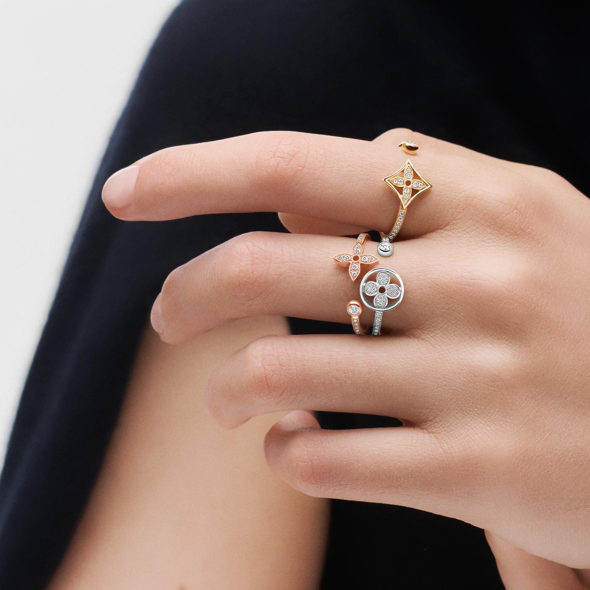 Idylle Blossom Paved Ring, 3 Golds And Diamonds - Jewelry